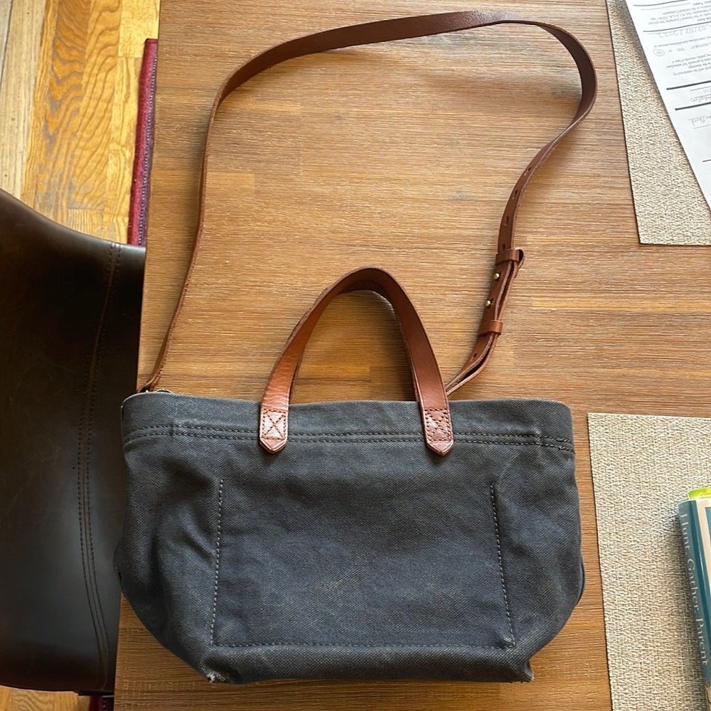 Small navy canvas transport crossbody